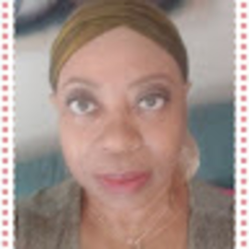Meet your Posher, Connie